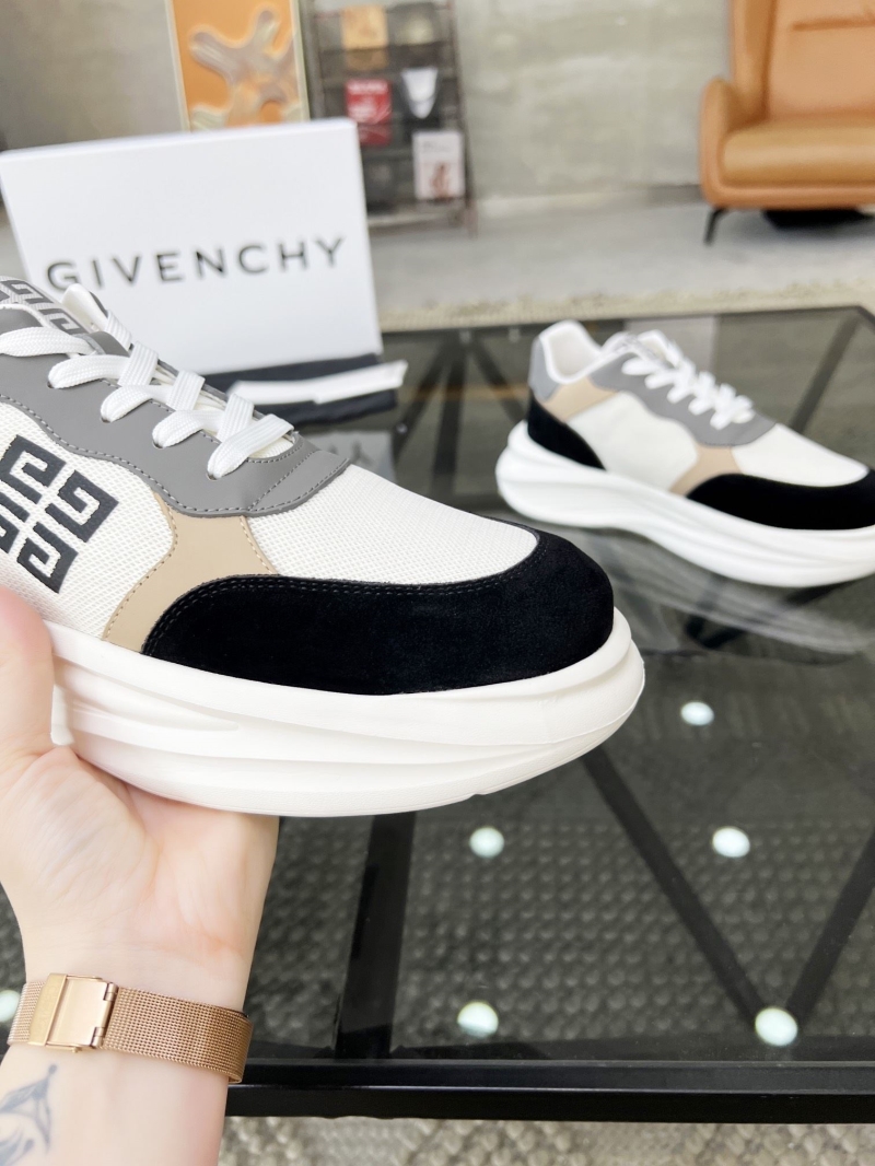 Givenchy Sneakers